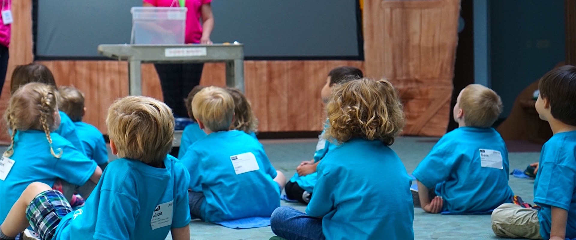 Sundays | 9:00 & 10:45 a.m. | Oak Brook
10:00 a.m. | Butterfield
